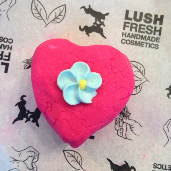Lush Review Creamy Candy Bubble Bars